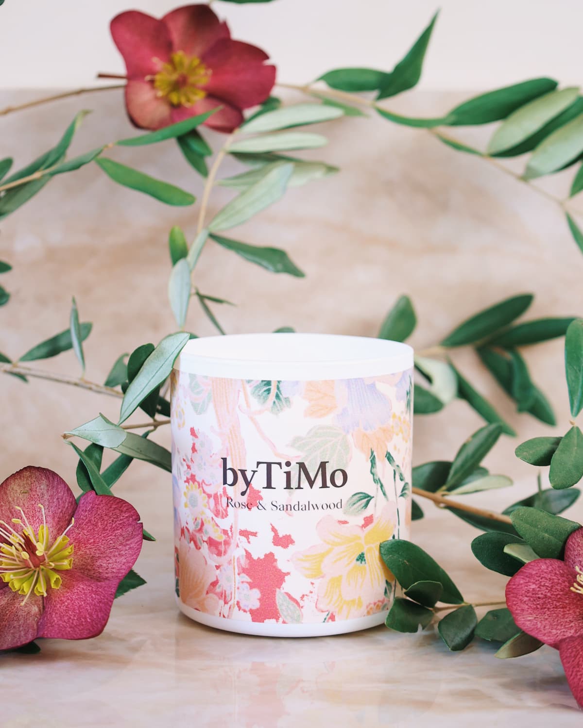 Rose & Sandalwood Scented Candle, Rose. Image #1
