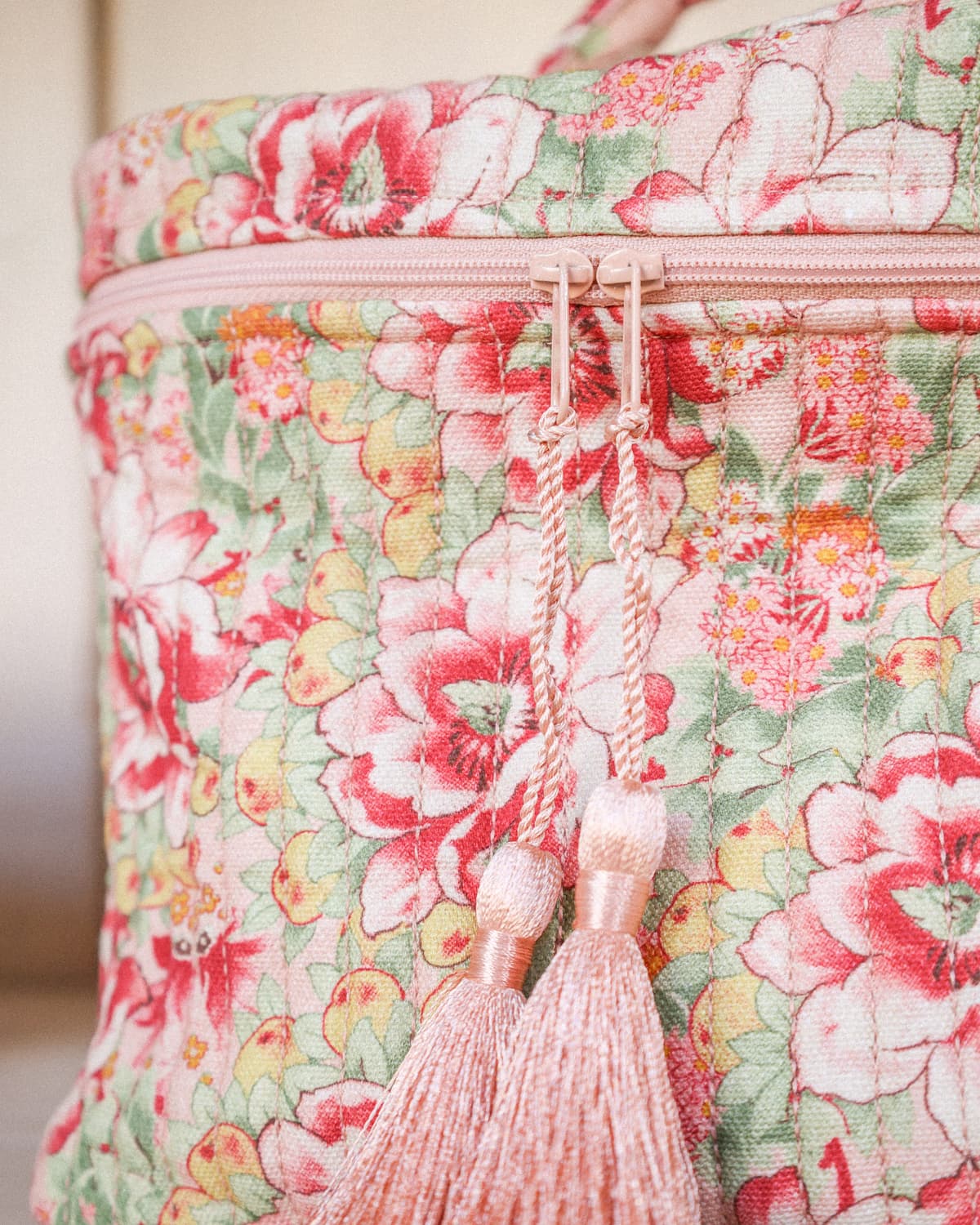 Beauty Bag, Blooming. Image #3