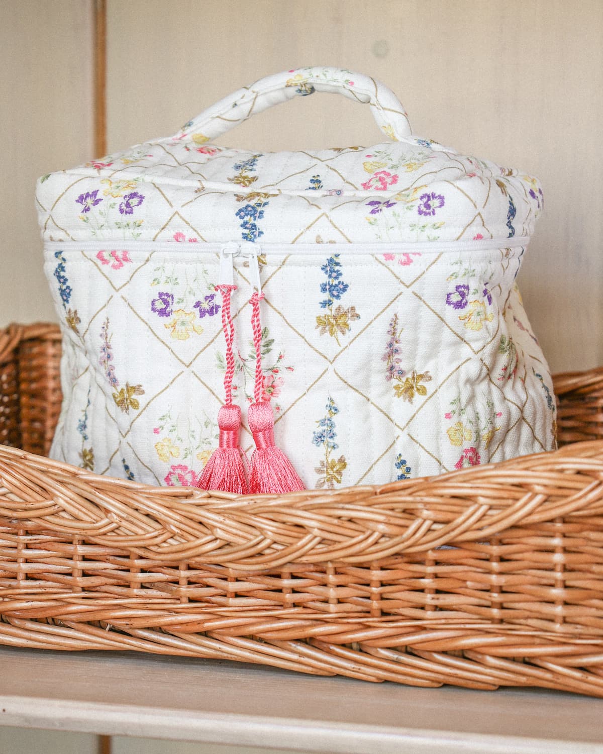 Beauty Bag, Wildflowers. Image #1