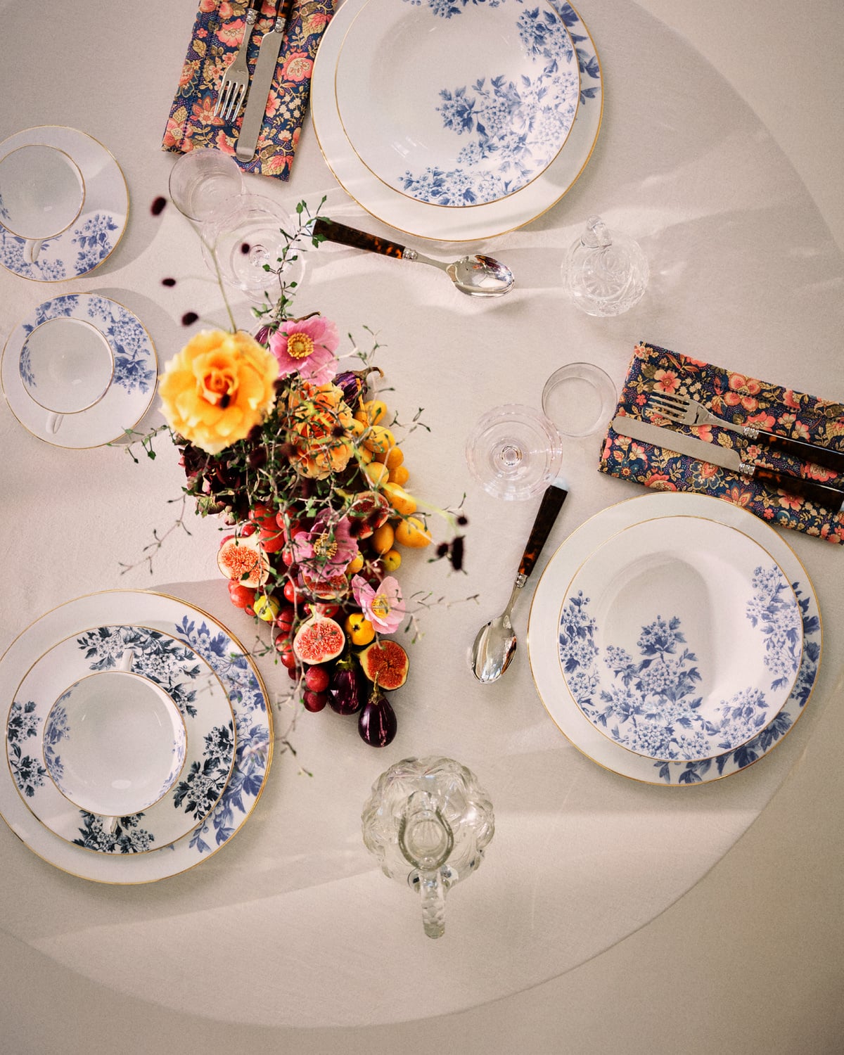 Deep Plate 23cm, Blue. Image #1