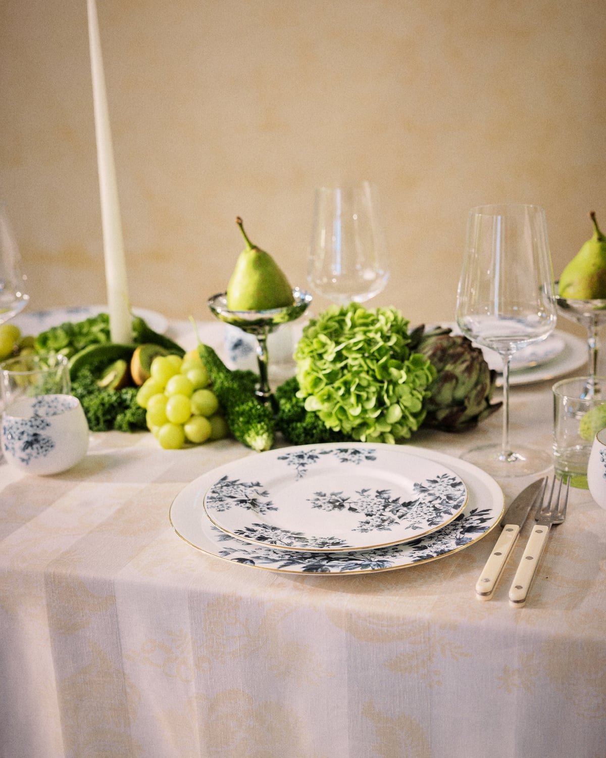 Table Cloth Linen Stripe 140x300, Retro Wallpaper. Image #1