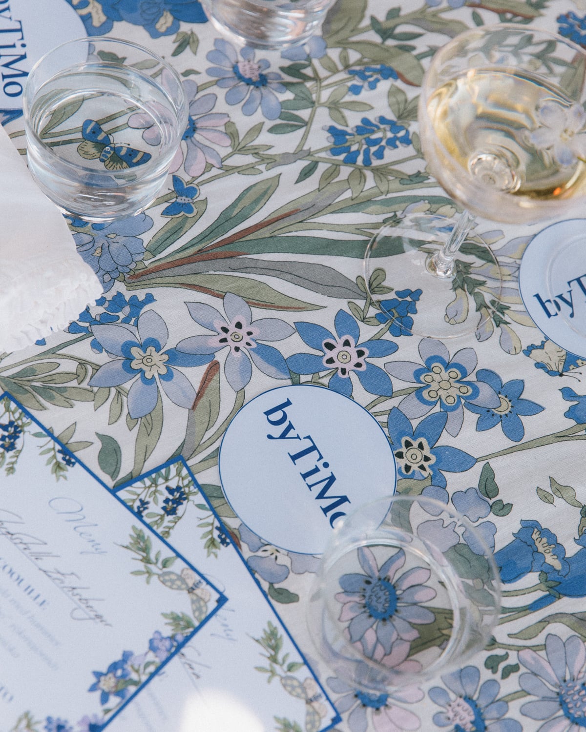 Table Cloth, Blue Garden. Image #1
