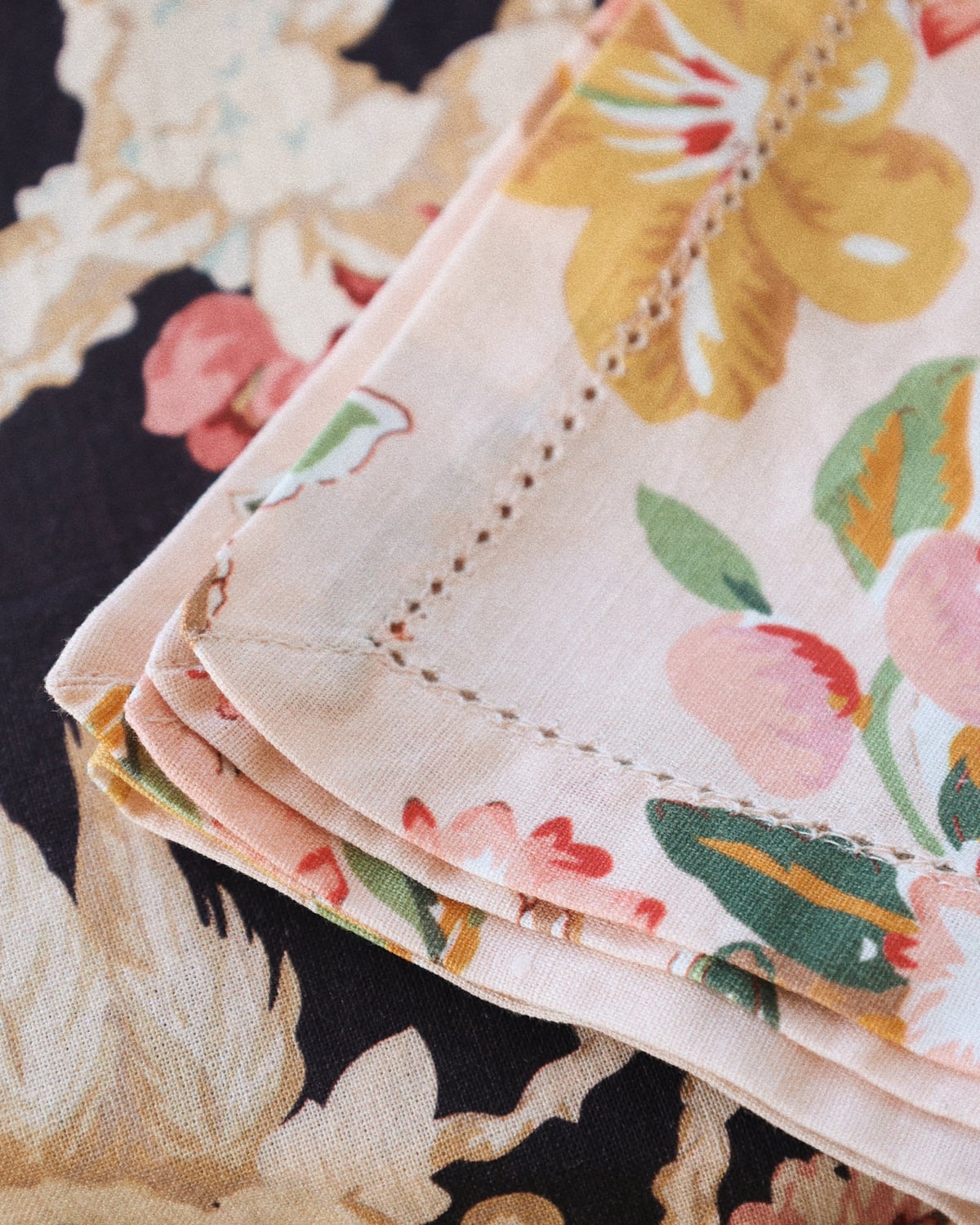 Linen Kitchen Towel, Bright Field. Image #2