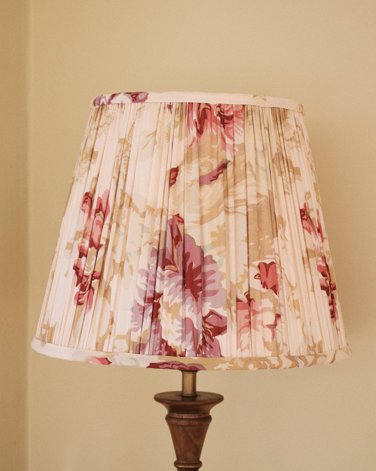 Lampshade Medium, Autumn Flower. Image #2